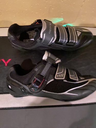 Cycling Shoes and Pedals; SPD and Look Delta Cleats